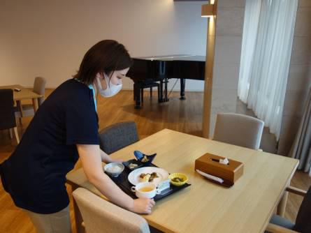 recruiter_hmd_granddining_20201221.jpg