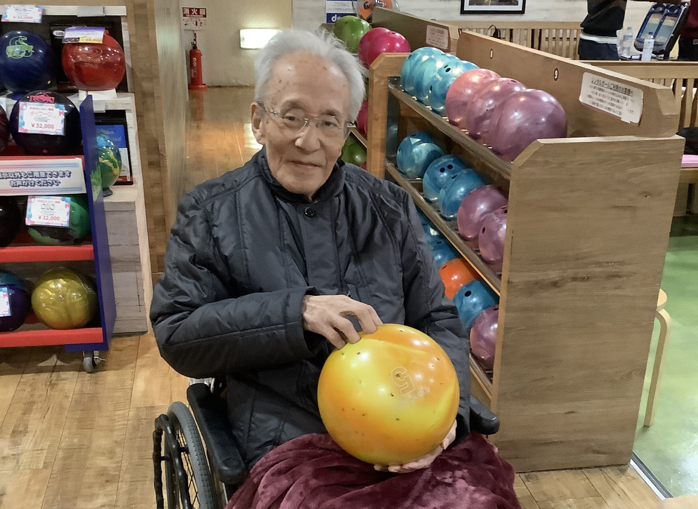 Today's "Life Focus"　〜思い出のボウリング場～