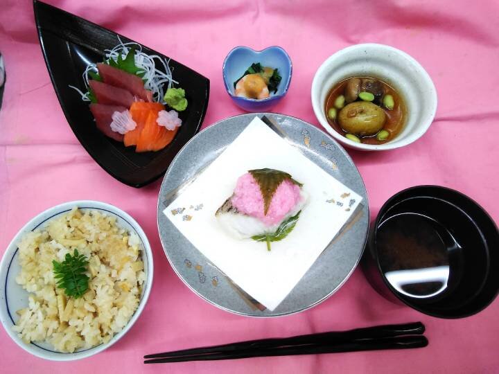 ４月の特別食のご紹介