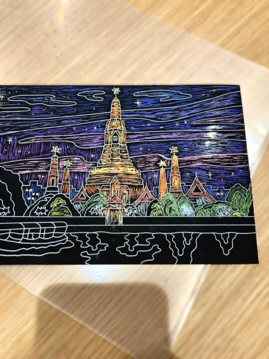 色とりどりの世界が現れるスクラッチアート