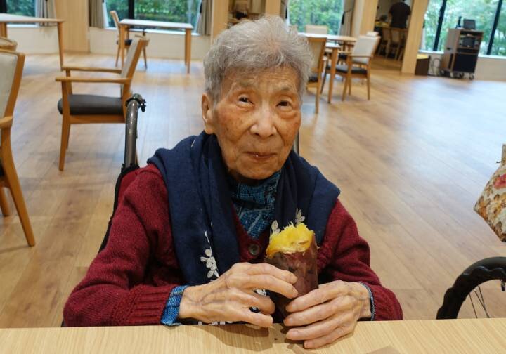 思い出を呼び覚ます味　～焼き芋屋台～