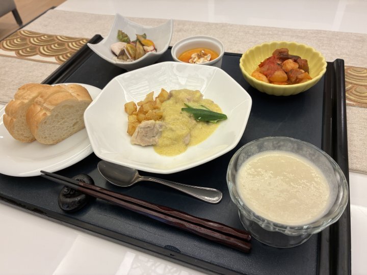 ブランド食材のご紹介　 ～初秋 銘柄鶏 彩りランチ～