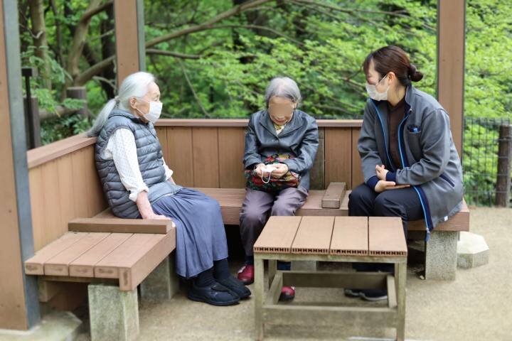 日課をつなぐお散歩の時間　～K様・N様のお留山公園散歩～