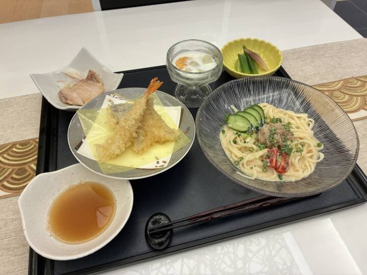 ブランド食材のご紹介　～秋田県産  稲庭饂飩と江戸前天婦羅～
