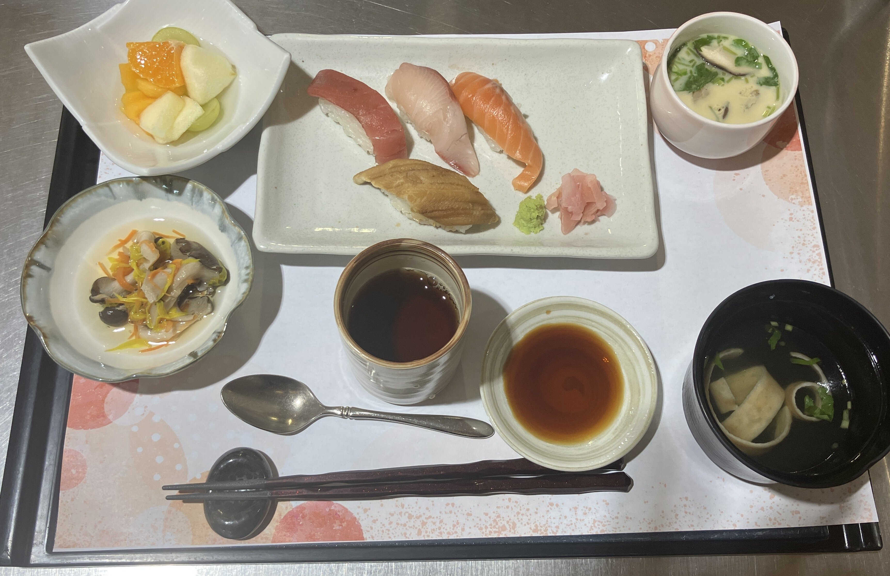 開催！　待望の「お寿司食べ放題」