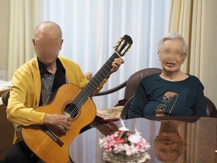couple2_20201208-1.jpg