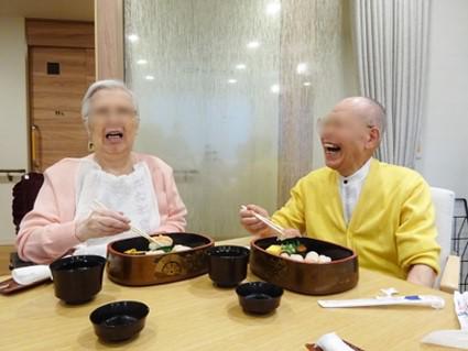 couple2_20201208-3.jpg