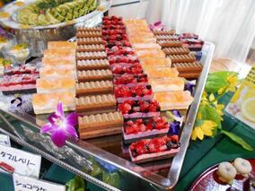 恒例！七夕イベント『ケーキバイキング』