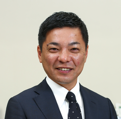 笹川さんお写真（シニアホーム相談センター）.png