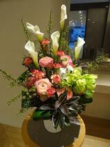 エントランスを彩るお花のはなし