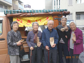 今年も開催！焼き芋を食べる会