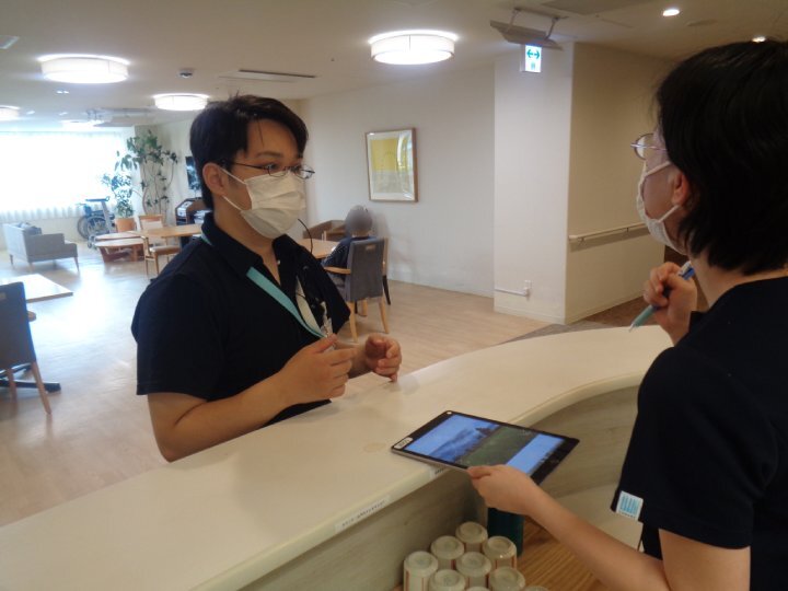 スタッフ紹介　～新規学校卒業（新卒）採用者の一日～